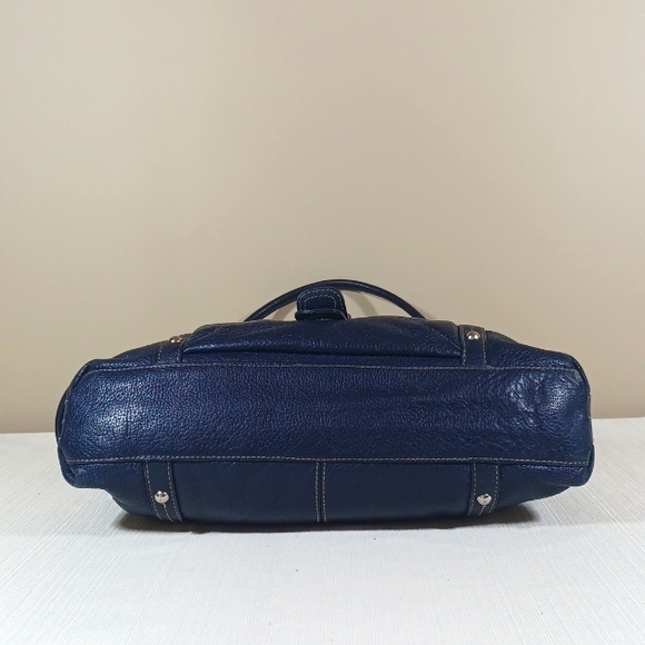 Tignanello Blue Leather Shoulder Bag - Picture 5 of 13
